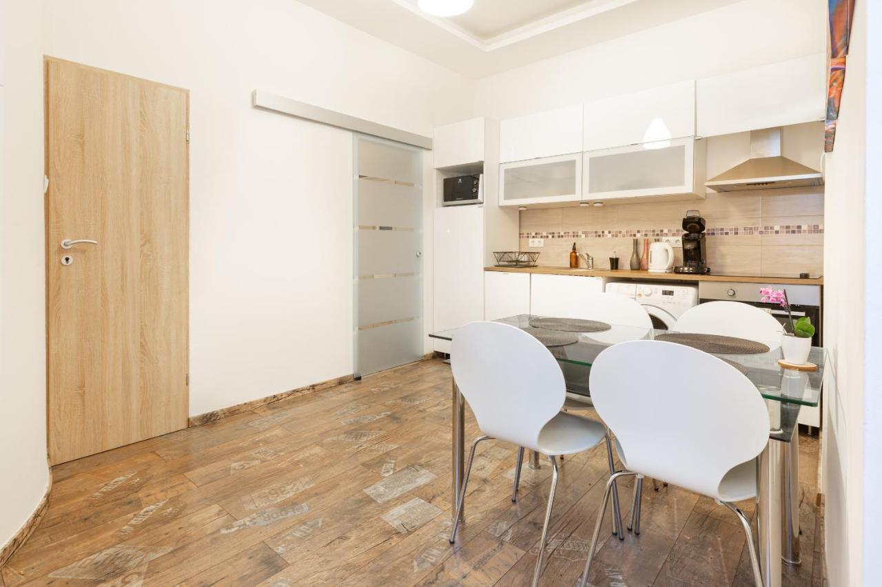 K13 Klauzal Apartment بودابست المظهر الخارجي الصورة